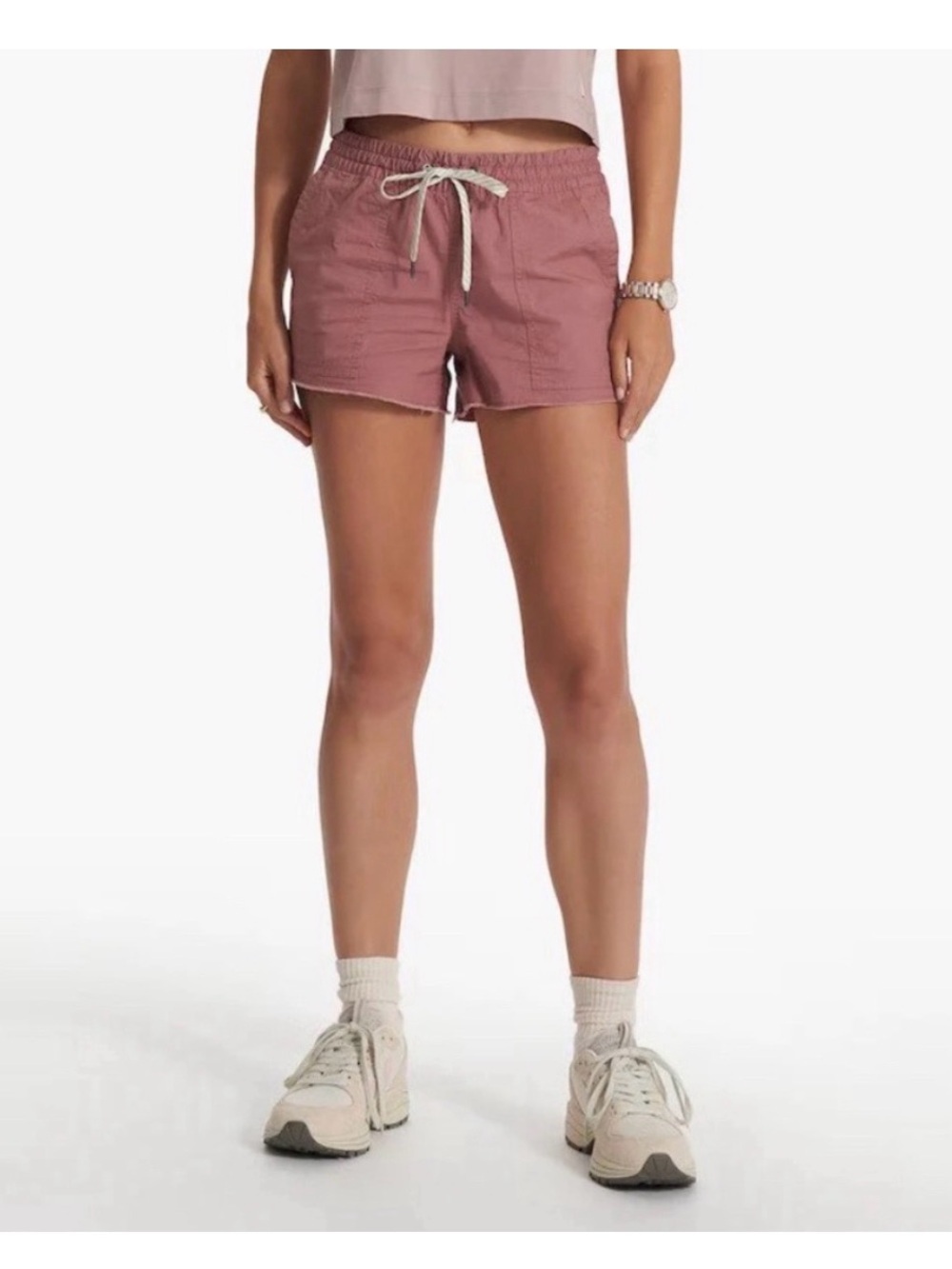 Vuori Women's Vintage Ripstop Shorts Size M cinnamon